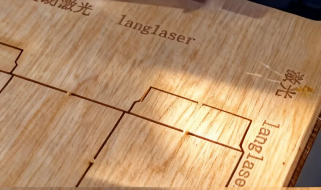 Lazer bıçağının hüdudsuz potensialını araşdırmaq.